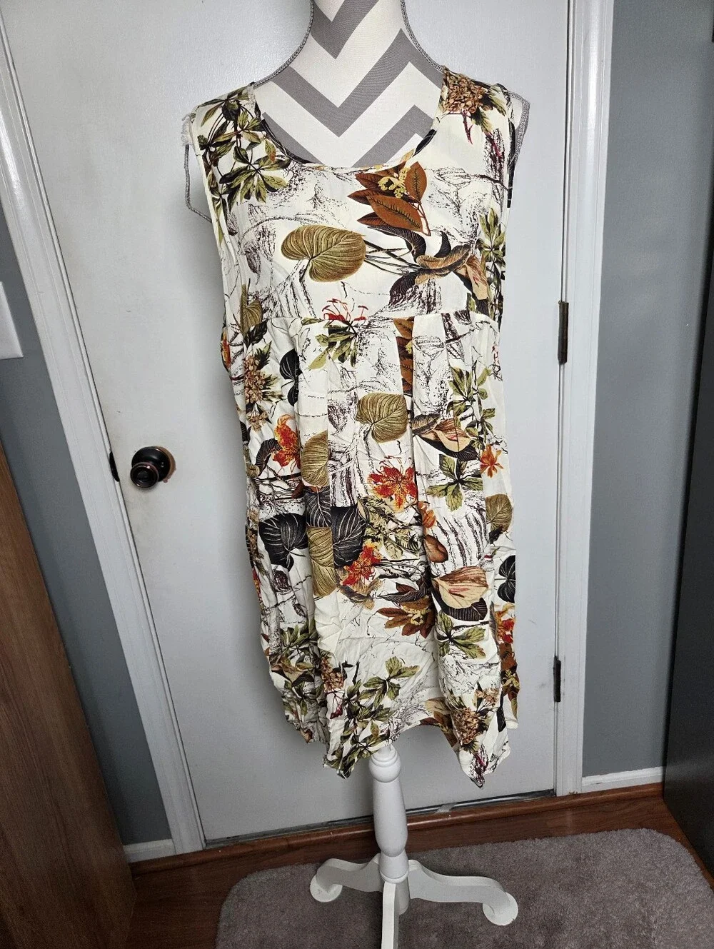 Emery Rose floral print sleeveless dress, size XL